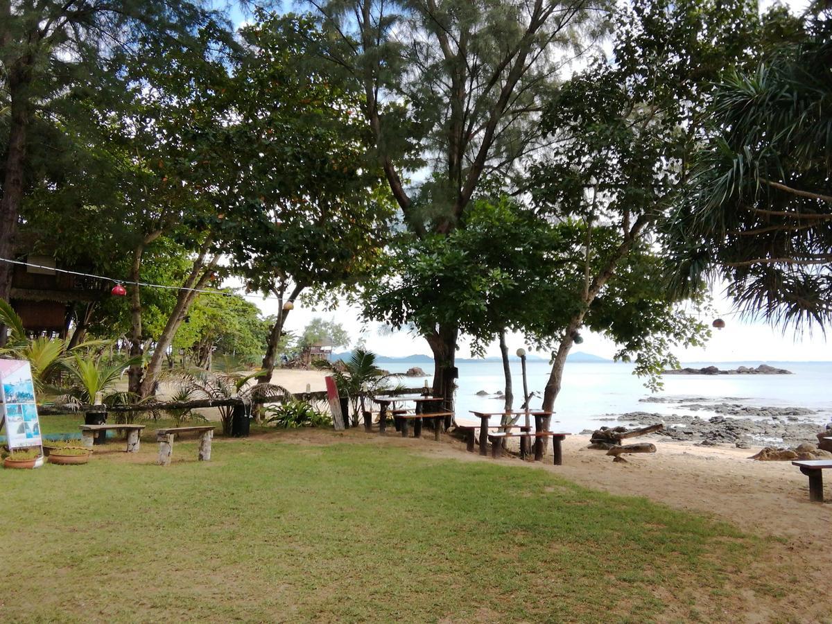 Kohjum Freedom Resort Koh Jum Exteriér fotografie