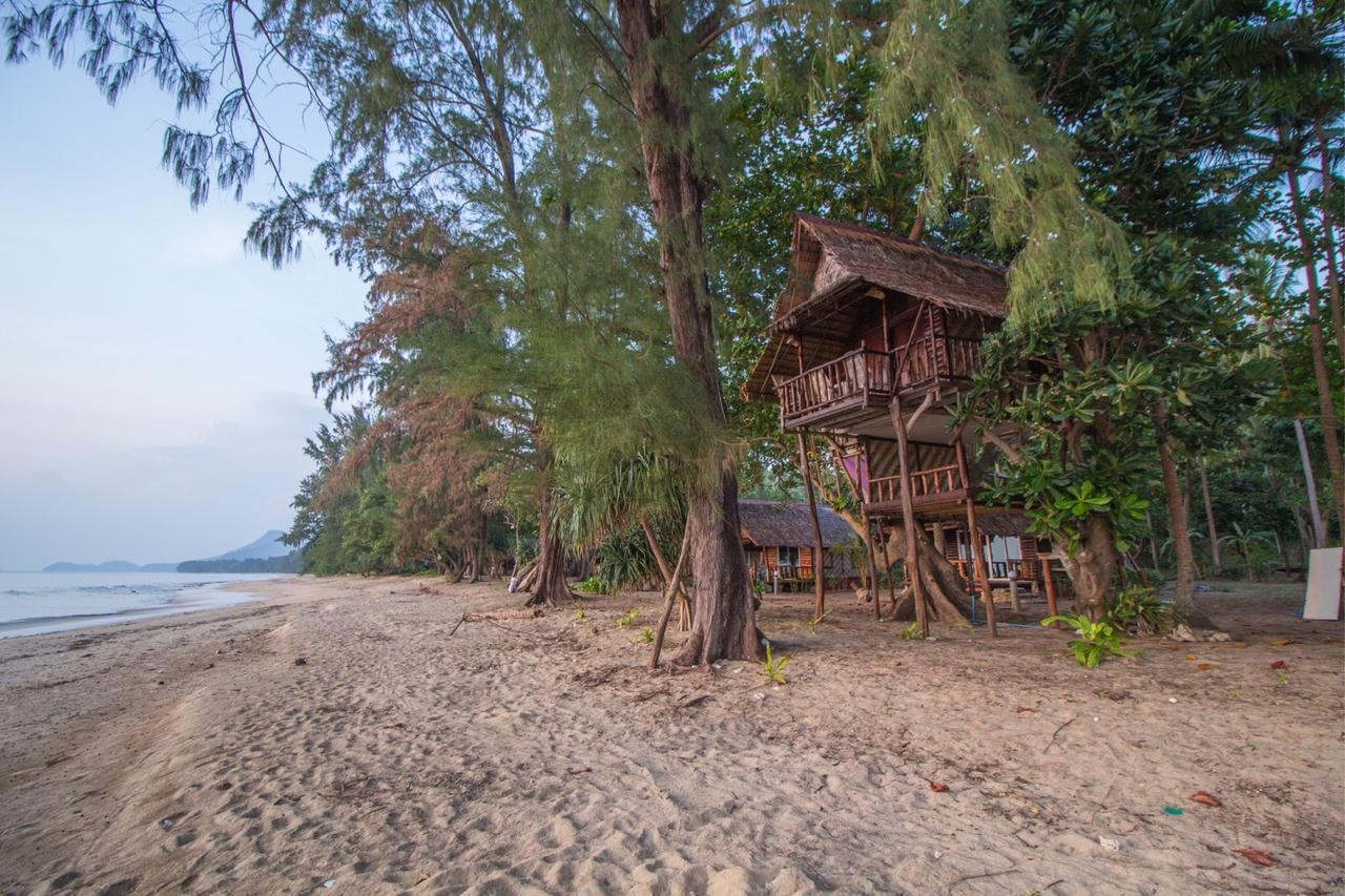 Kohjum Freedom Resort Koh Jum Exteriér fotografie